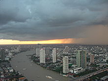 220px-View_from_Lebua%2C_State_Tower%2C_bangkok.jpg